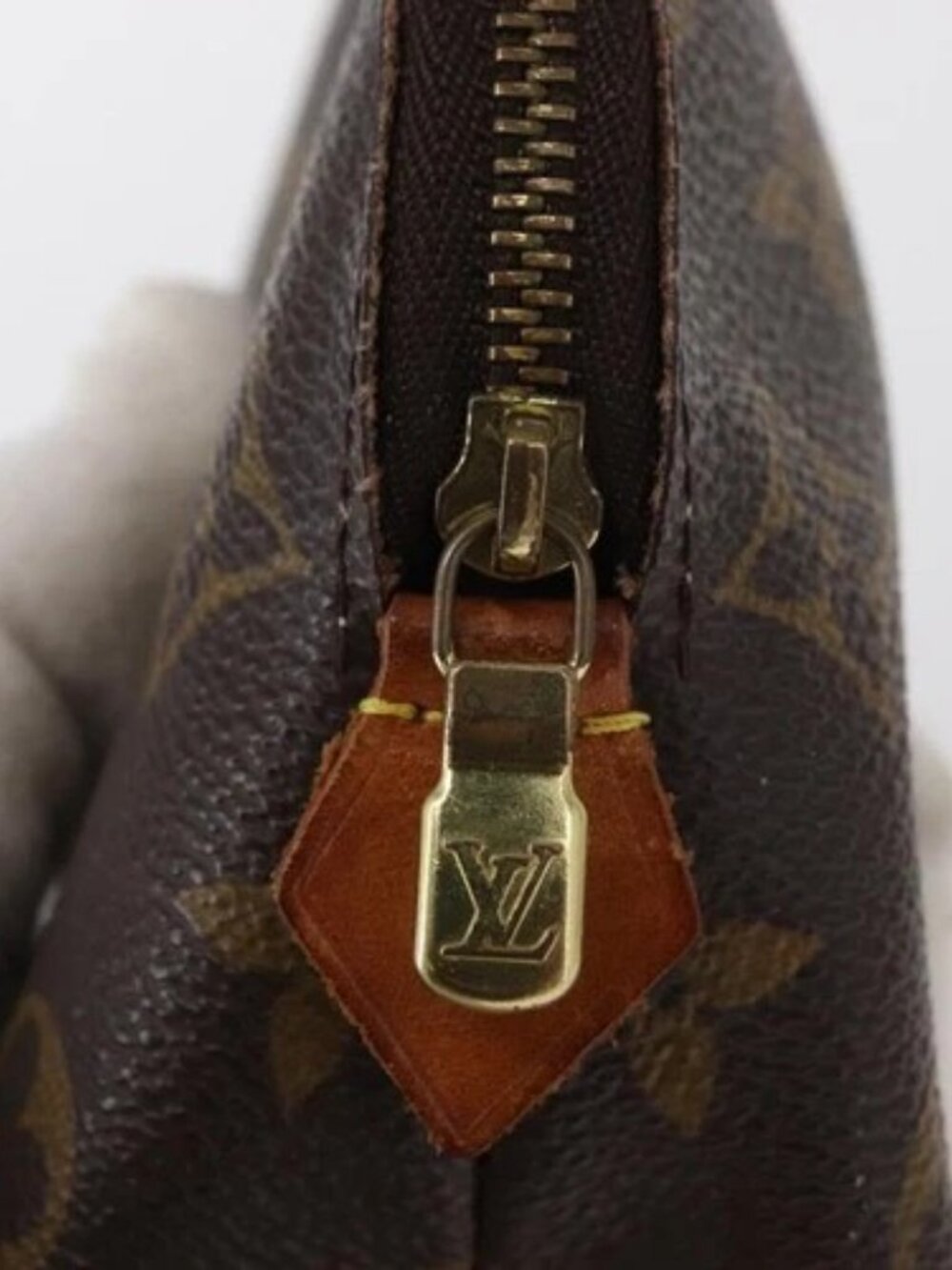 LOUIS VUITTON Monogram Pochette Cosmetic PM Pouch M43998 LV Auth ka1498 - Picture 7 of 16